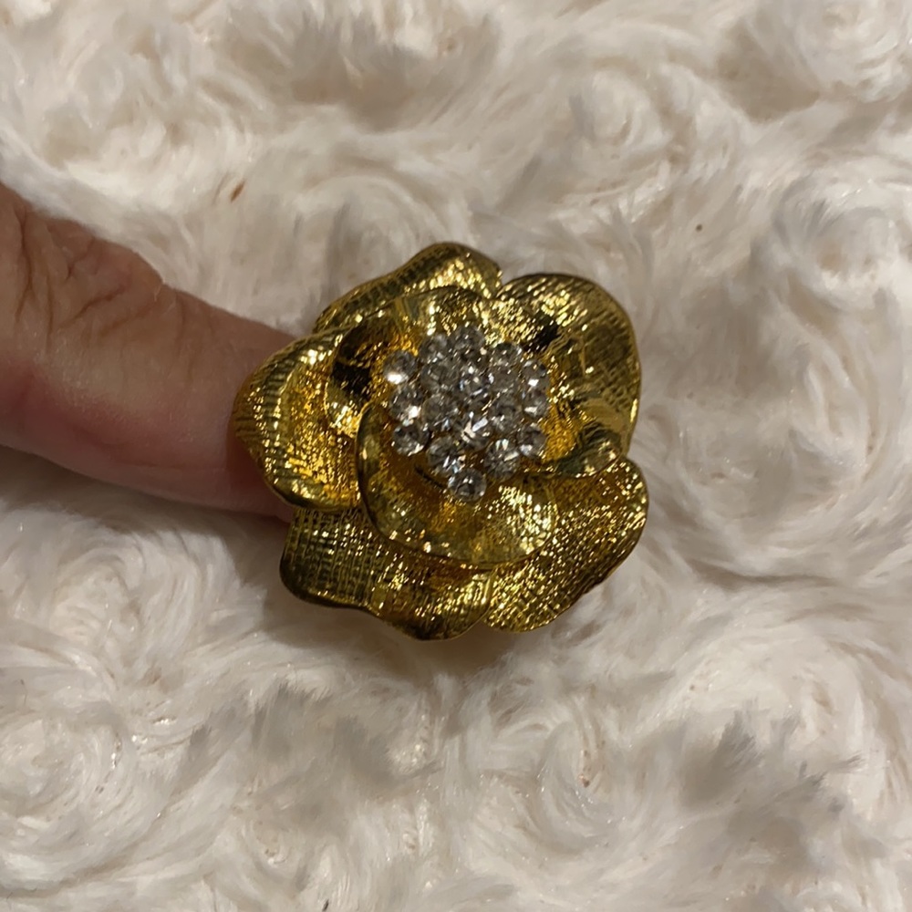 Cache Gold Rose Ring - Picture 7 of 9